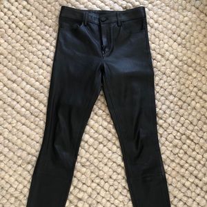 Like new Theory black Leather pants 0